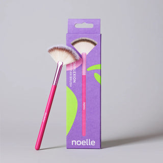 Noelle Makeup brush 05 BLUSH/HIGHLIGHT